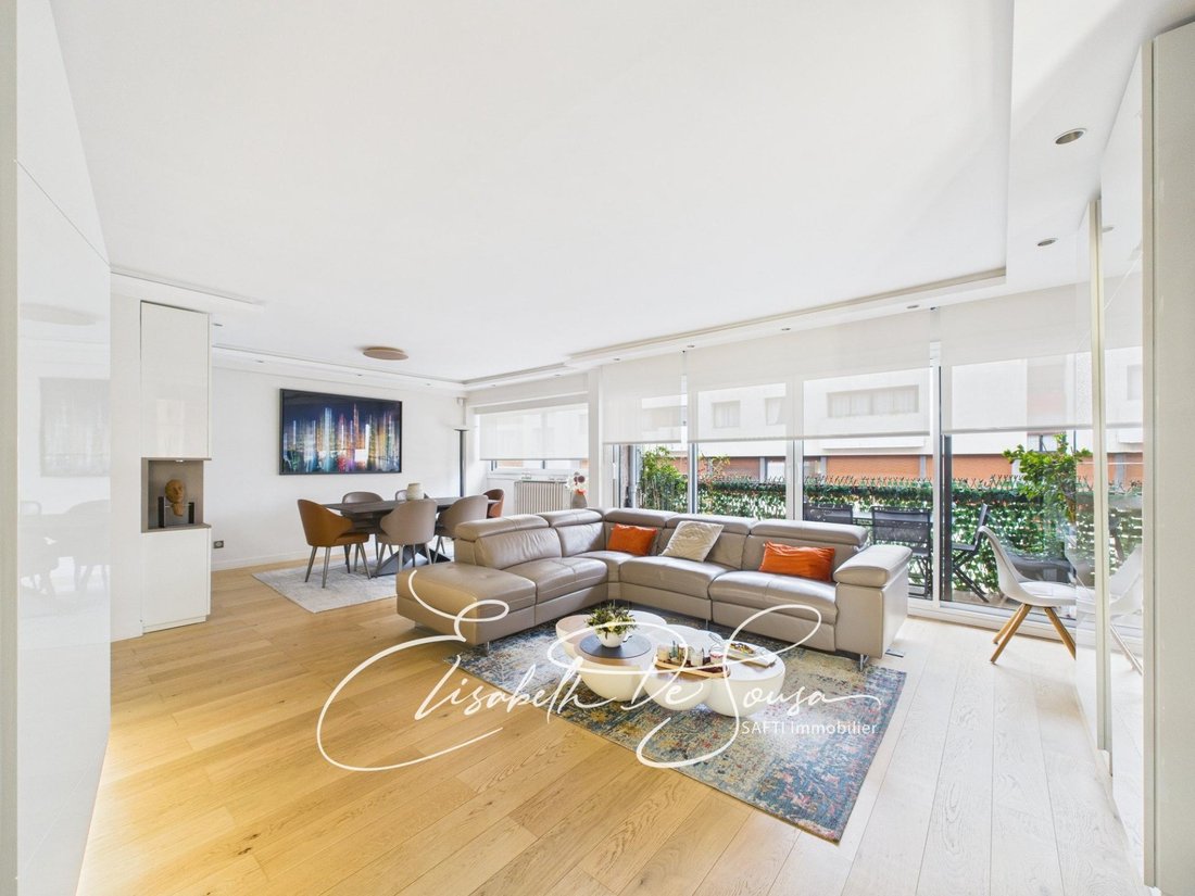 Apartment in Saint Lambert, Paris 15e Arrondissement, Paris 2 - 17278048