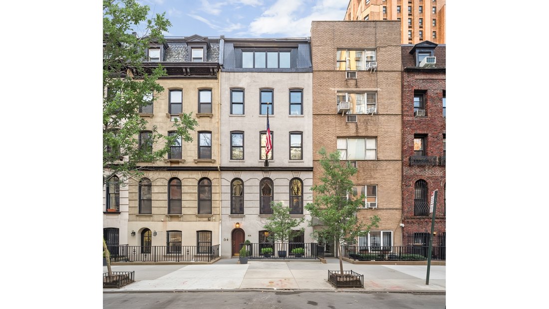House in New York, New York, United States 1 - 17342930