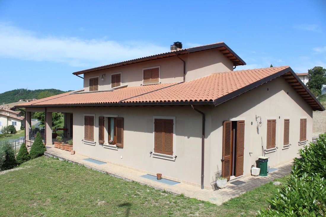 Villa in Nocera Umbra, Umbria, Italy 1 - 17362213