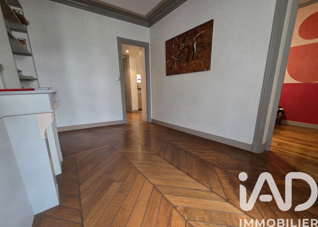 Apartment in Batignolles-Cardinet, Paris 17e Arrondissement, Paris 1 - 17366320