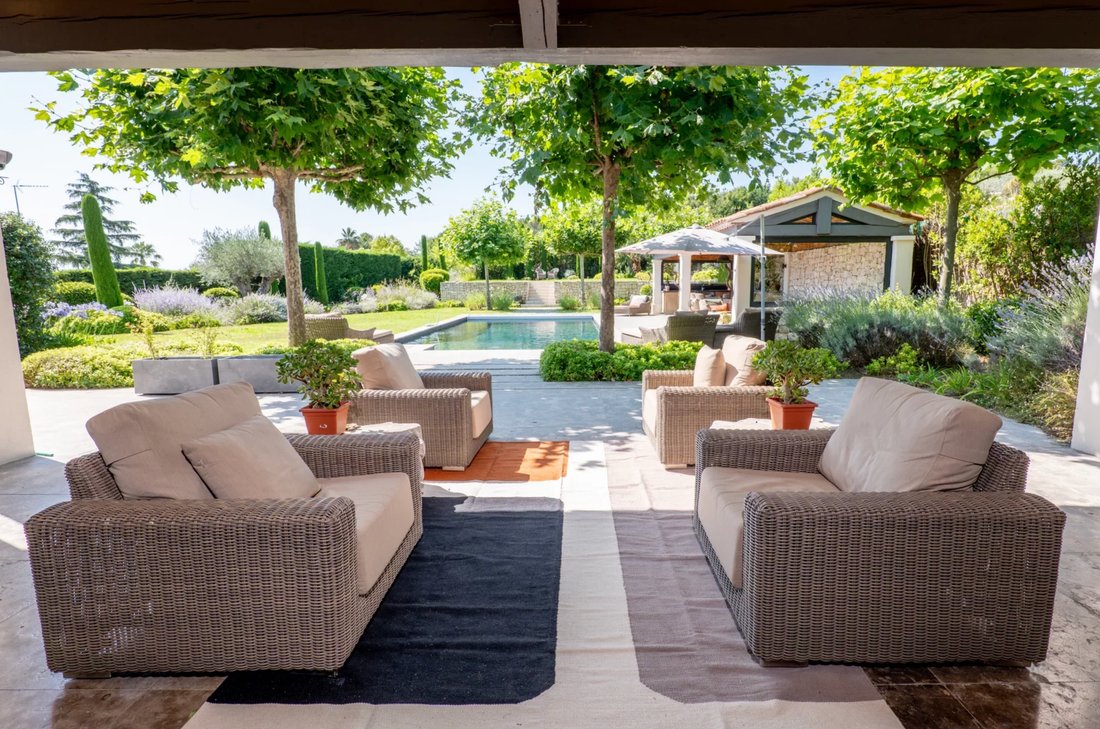 House in Mougins, Provence-Alpes-Côte d'Azur, France 3 - 17361712