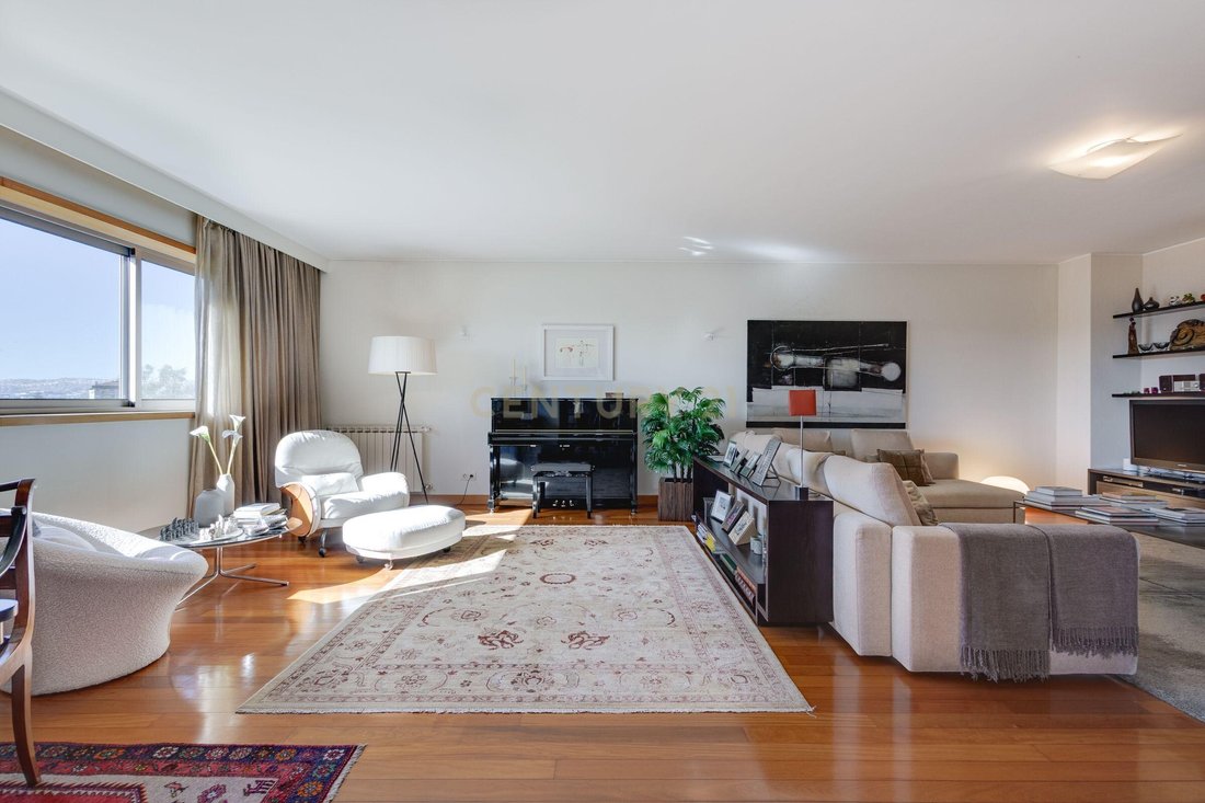Apartment in Lumiar, Lisbon, Portugal 5 - 17361519