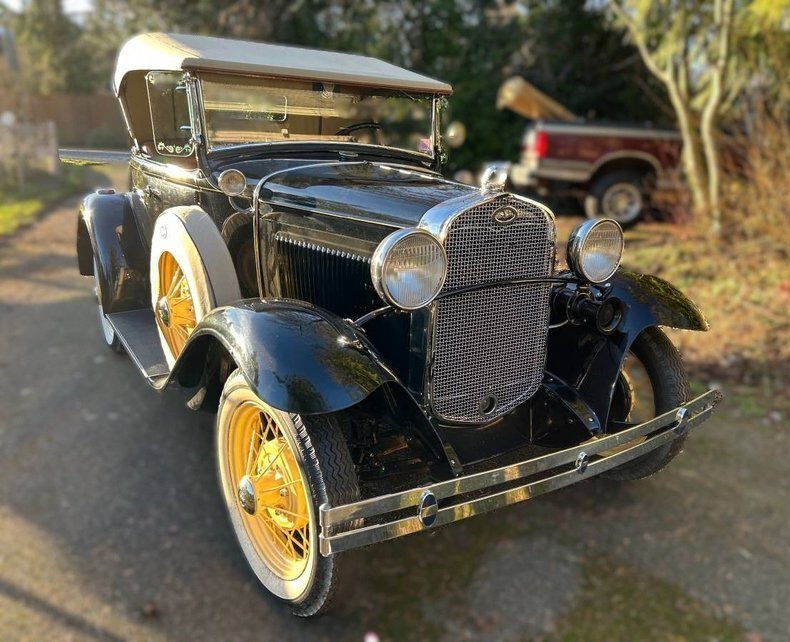 Coupe in Glendale, United States 1 - 17368177