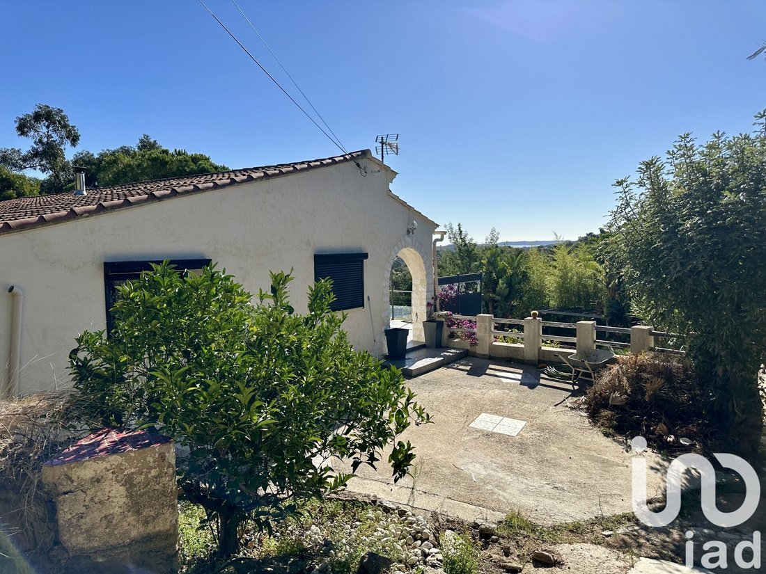 House in Sud Ouest, Bormes-les-Mimosas, France 2 - 17366406