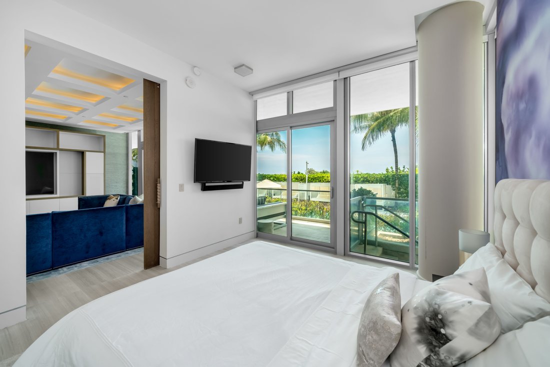 Condo in Miami Beach, Florida, United States 5 - 17363605