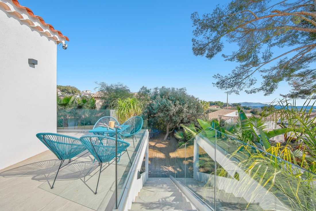 House in Bandol, Provence-Alpes-Côte d'Azur, France 5 - 17361469