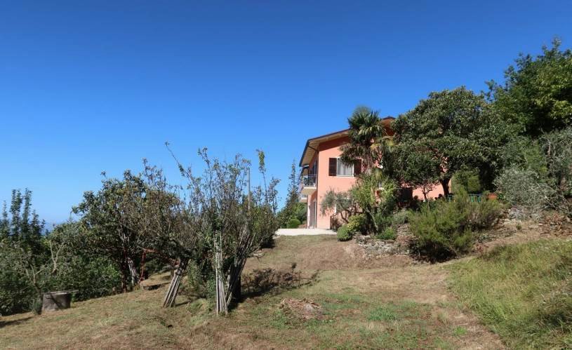 Villa in Fivizzano, Tuscany, Italy 2 - 17361608