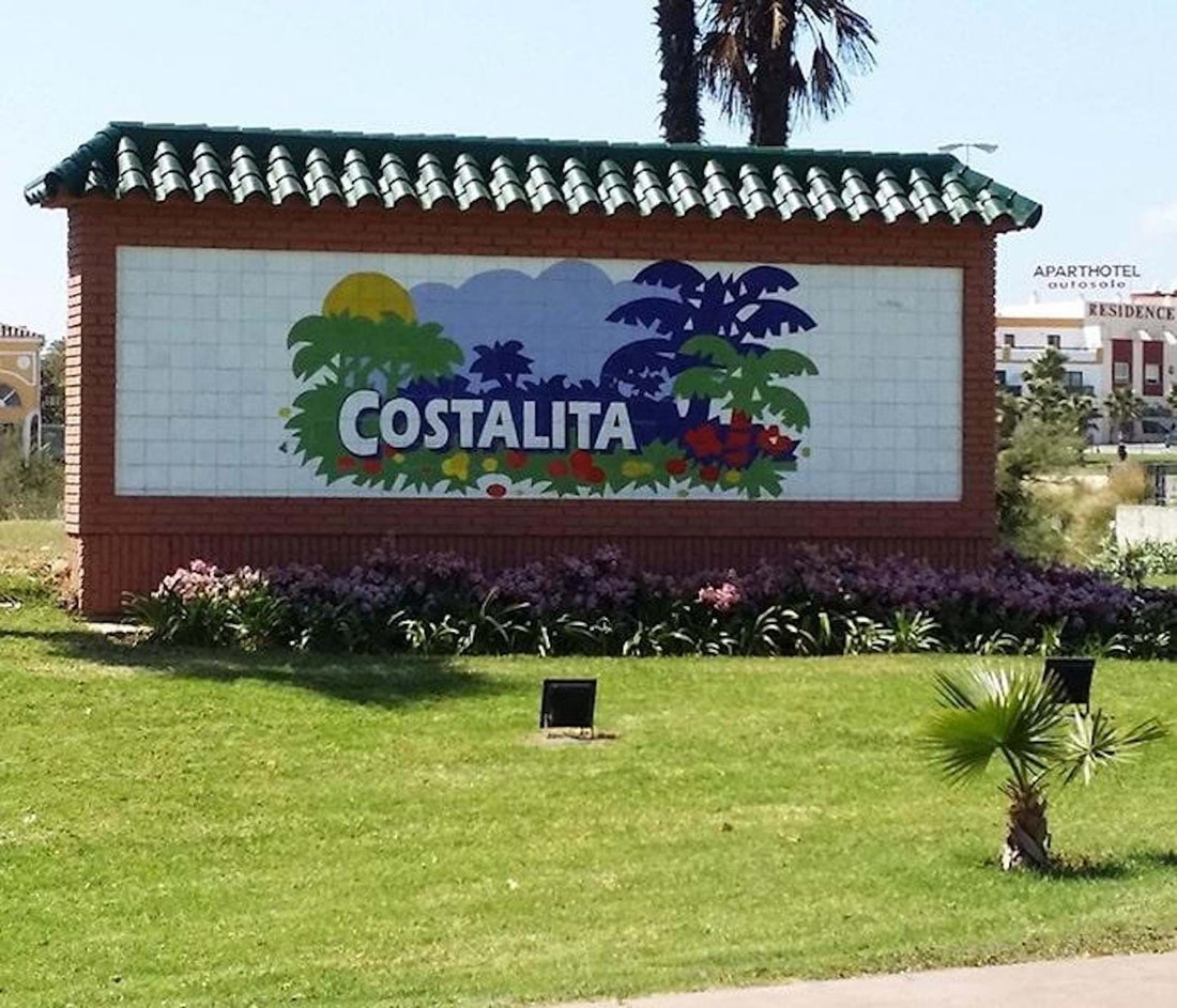 Apartment in Estepona, Andalusia, Spain 4 - 17358461