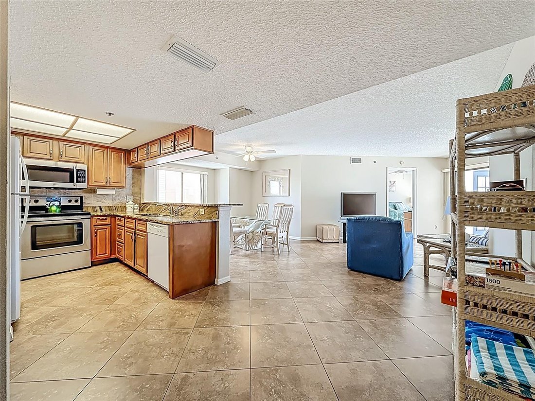 Condo in Indian Shores, Florida, United States 4 - 17356615