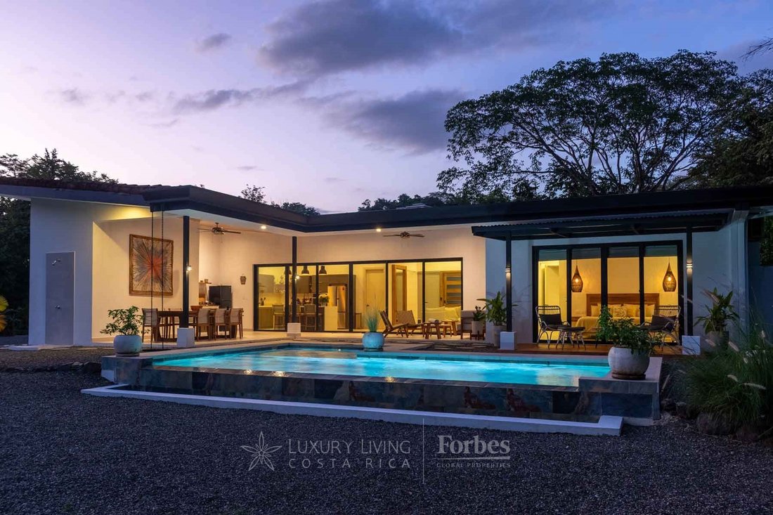 Condo in Tamarindo, Guanacaste Province, Costa Rica 1 - 17363997