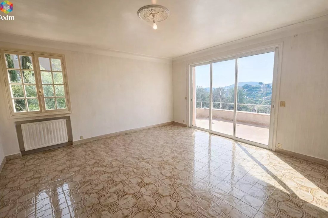 Villa in Le Dramont-Agay-Anthéor-Le Trayas, Saint-Raphaël, France 2 - 17365756