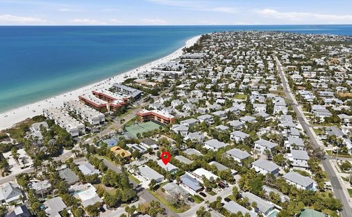 House in Holmes Beach, Florida, United States 1
