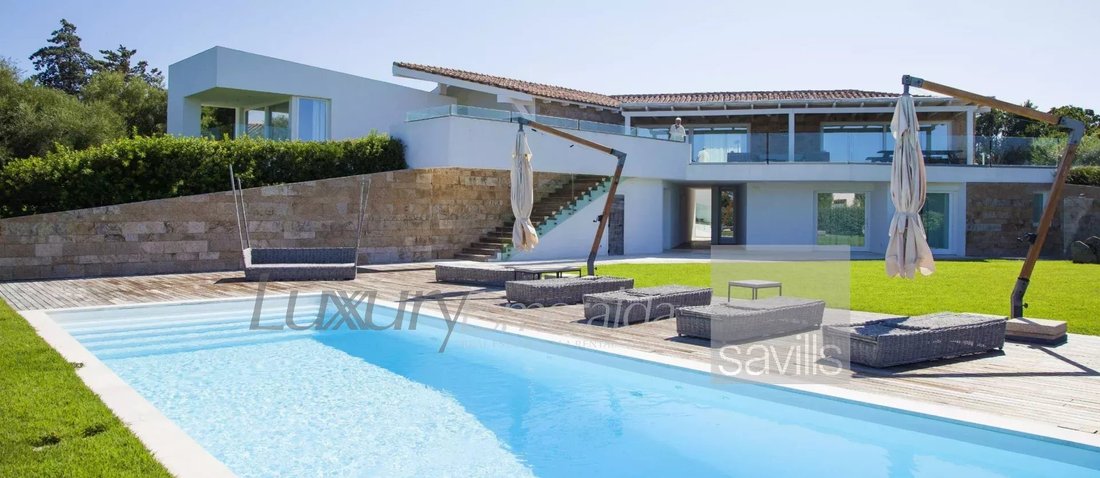 Villa in Puntaldia, Sardinia, Italy 1 - 17357085