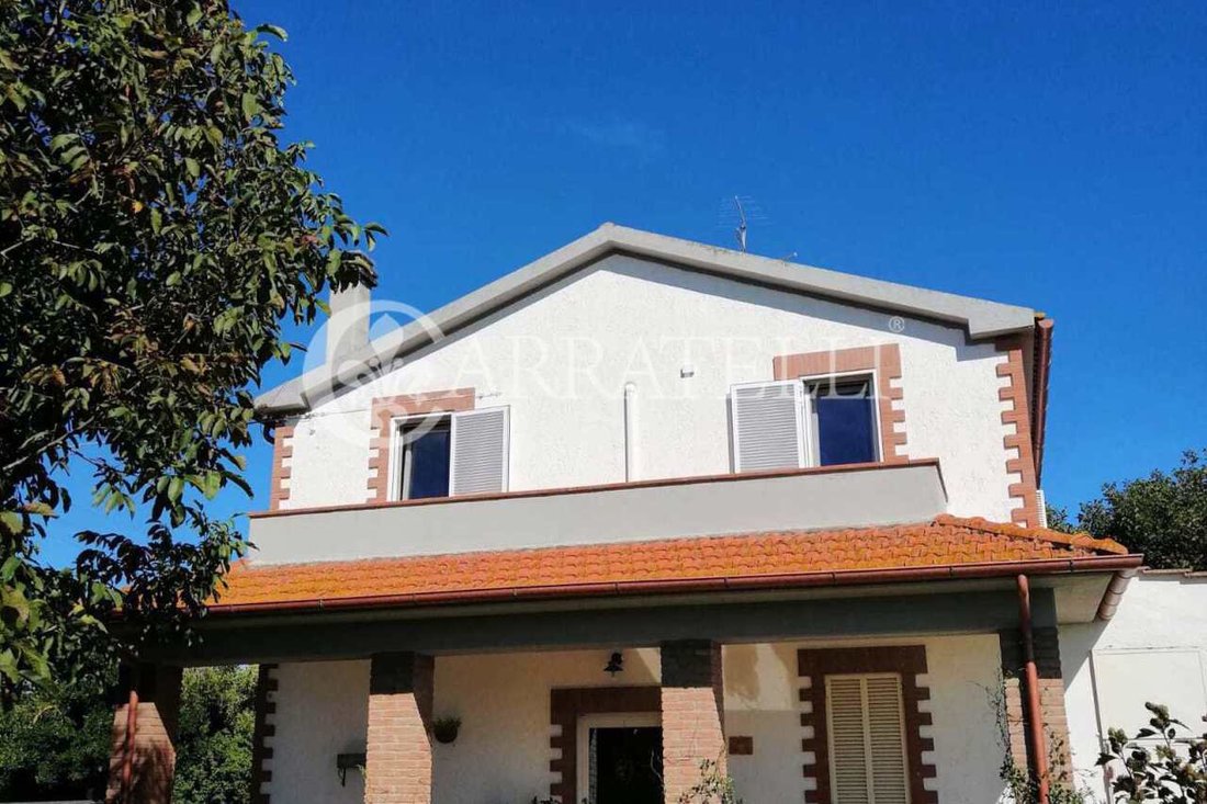 Country House in Tirli-Vetulonia-Buriano, Castiglione della Pescaia, Tuscany 1 - 17367161