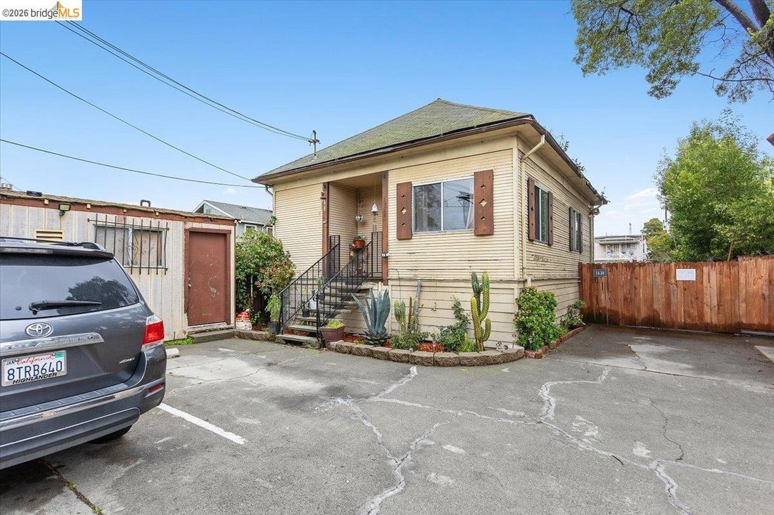 Oakland, California, United States 5 - 17362982