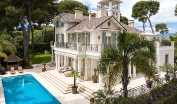 Villa in Antibes, Provence-Alpes-Côte d'Azur, France 2