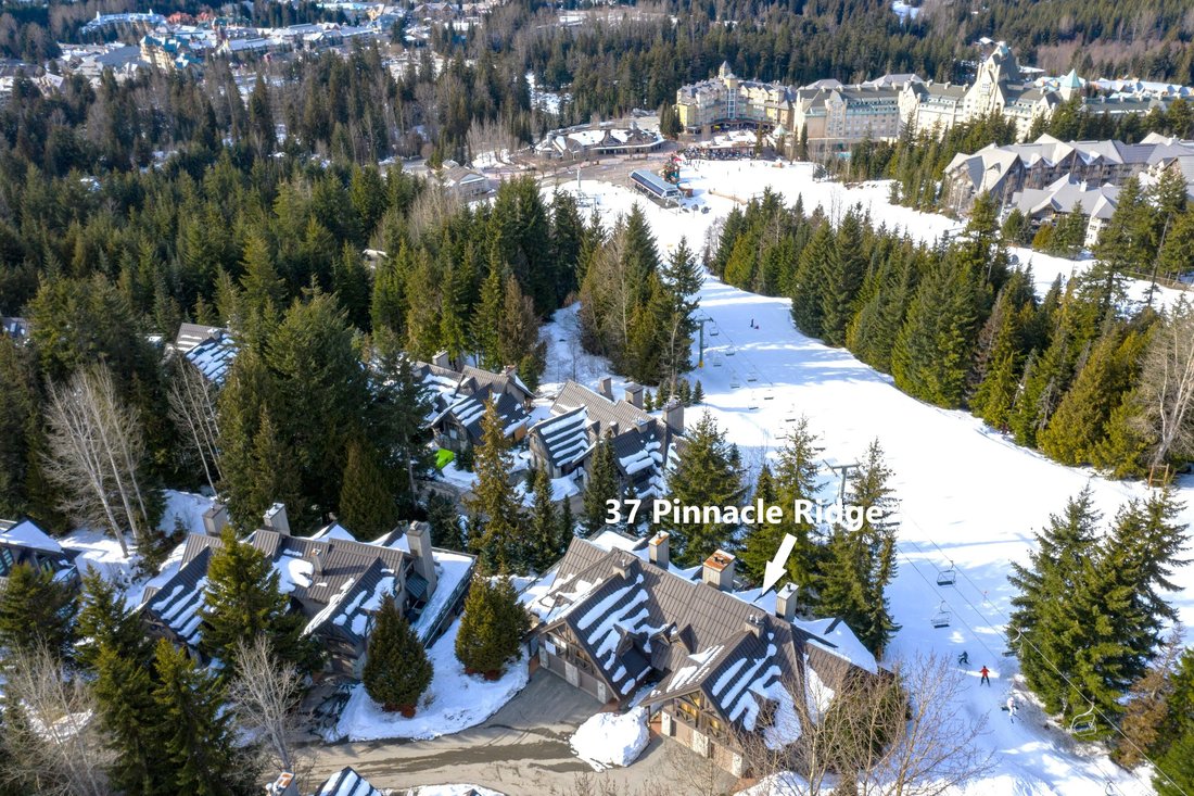 House in Whistler, British Columbia, Canada 2 - 17362258
