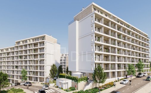 Apartment in Santo António dos Cavaleiros, Lisbon, Portugal 1