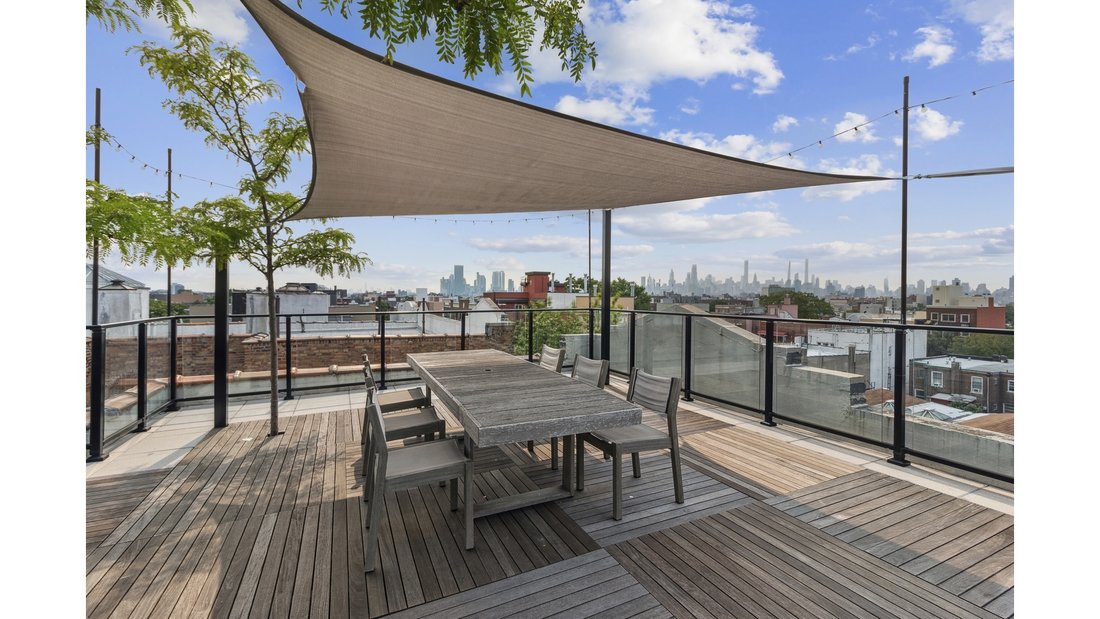 Co Op in New York, New York, United States 5 - 17360408