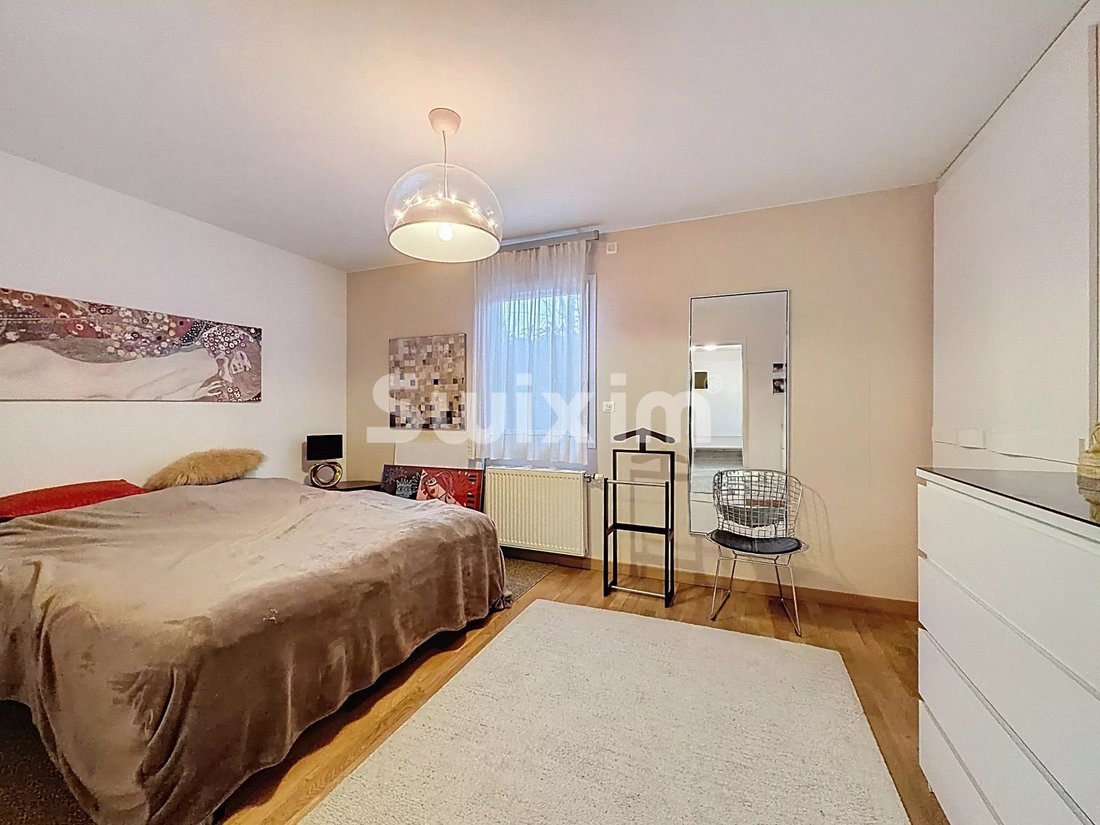 Apartment in Ferney-Voltaire, Auvergne-Rhône-Alpes, France 5 - 16882275