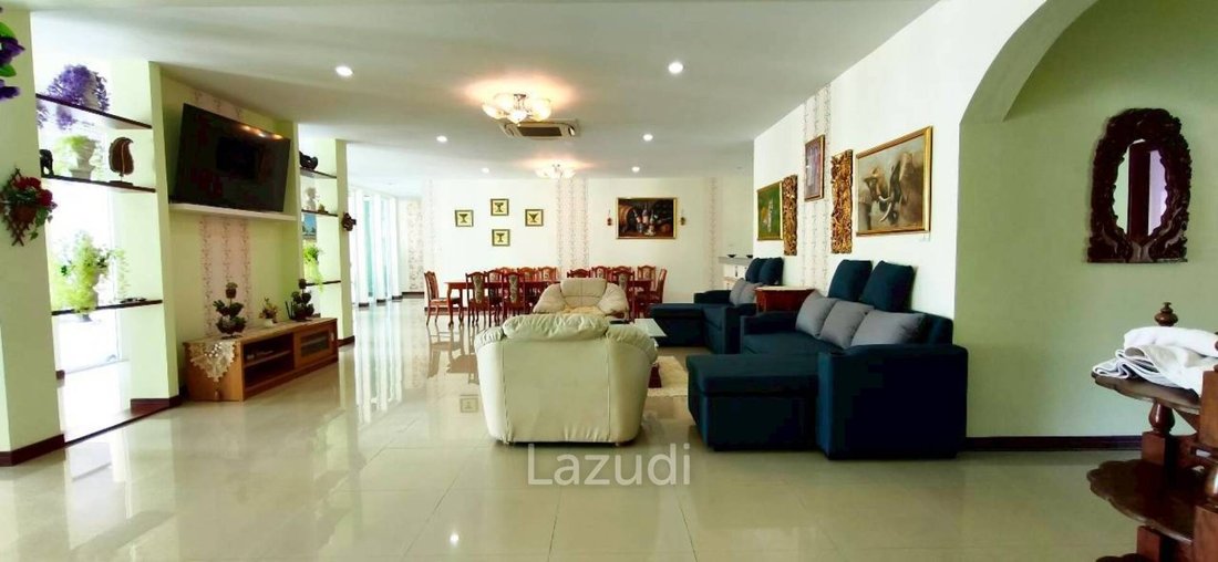 Villa in Pattaya City, Chon Buri, Thailand 4 - 17358279