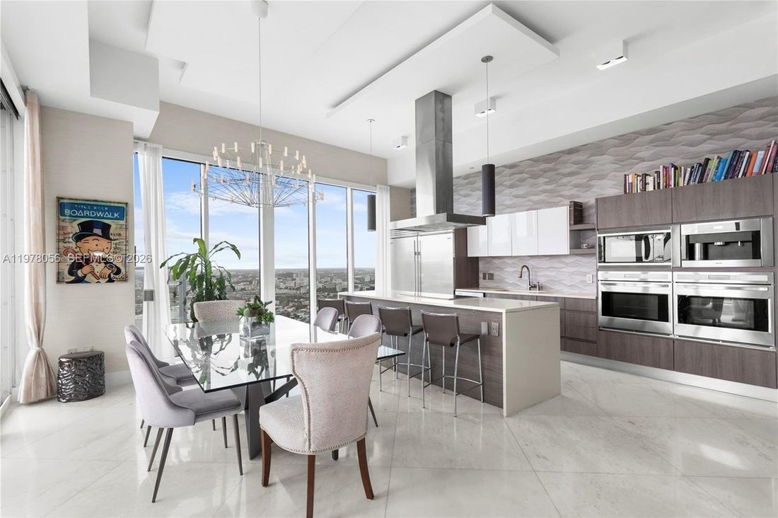 Condo in Miami, Florida, United States 3 - 17370139