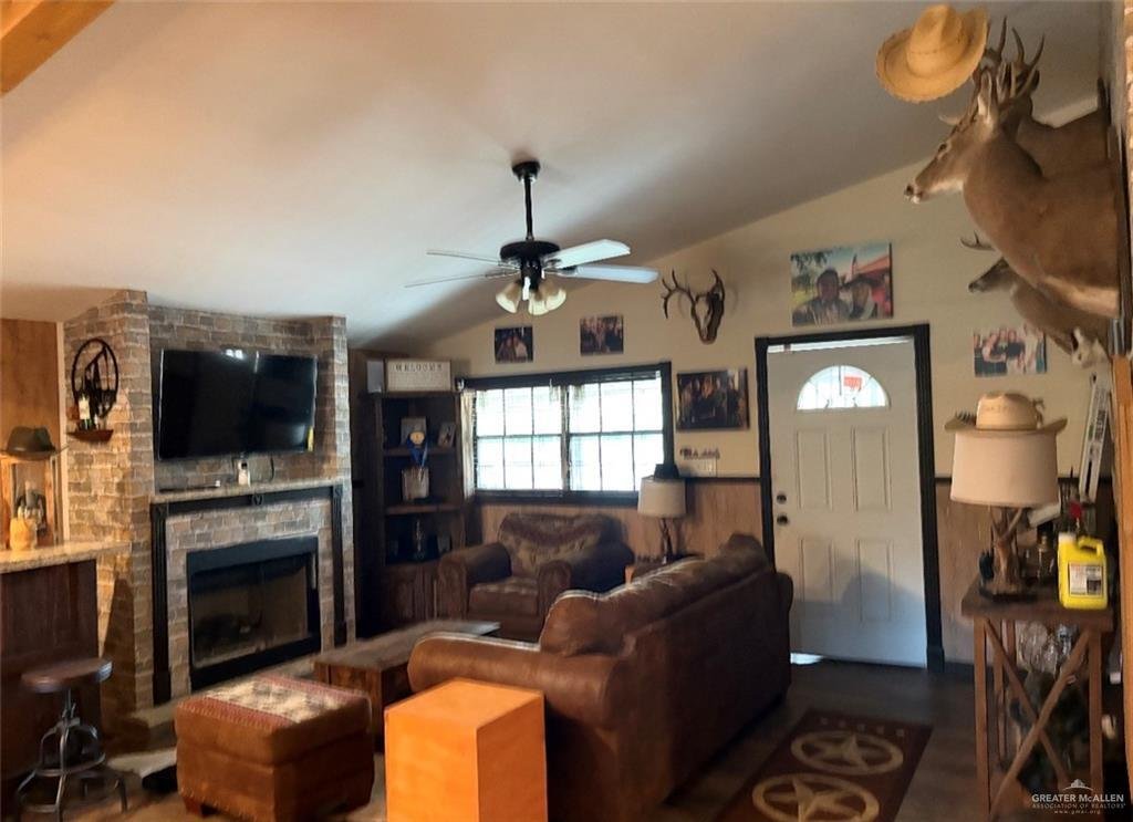 House in Encino, Texas, United States 3 - 17359045