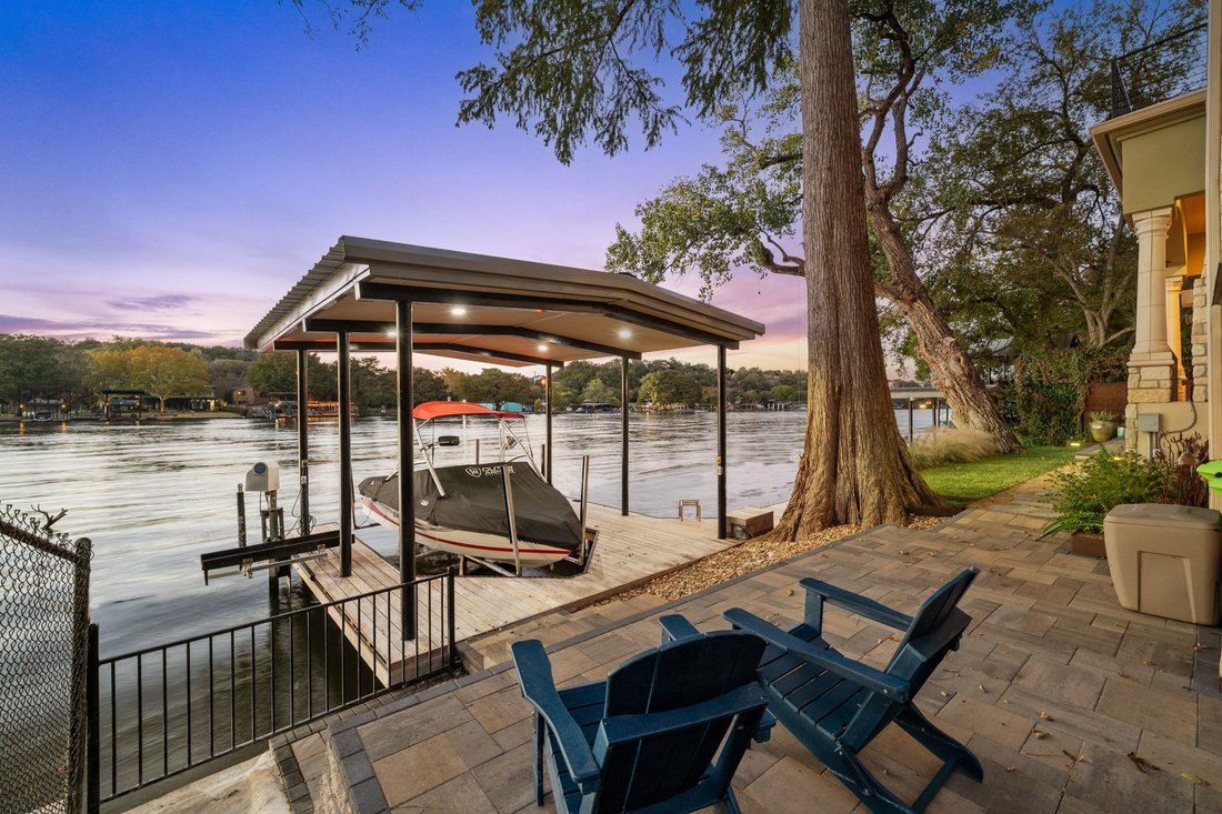 House in Austin, Texas, United States 4 - 17370712