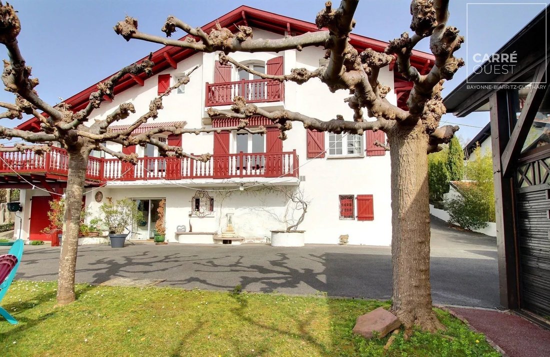 House in Ustaritz, Nouvelle-Aquitaine, France 2 - 17361060