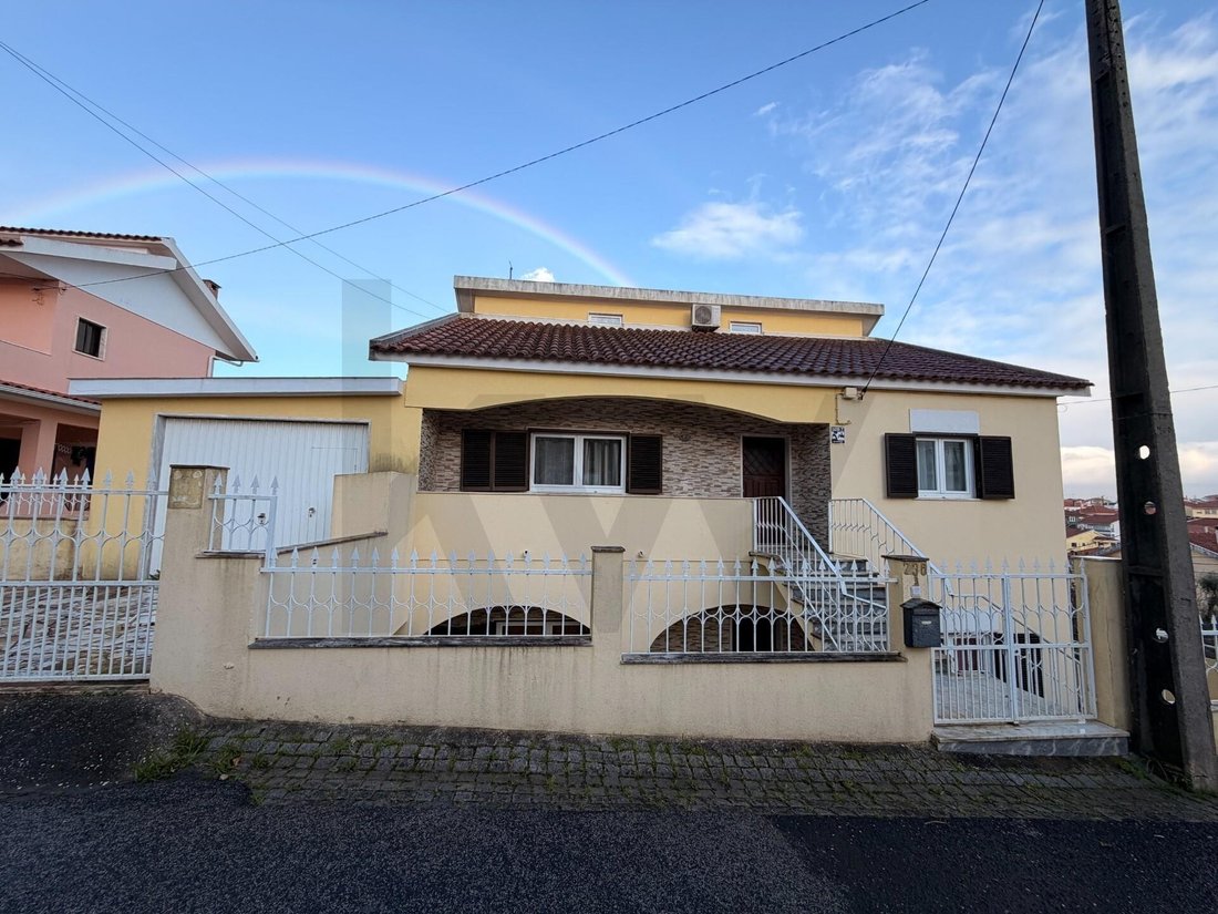 Townhouse in Sao Domingos de Rana, Lisbon, Portugal 2 - 17363615