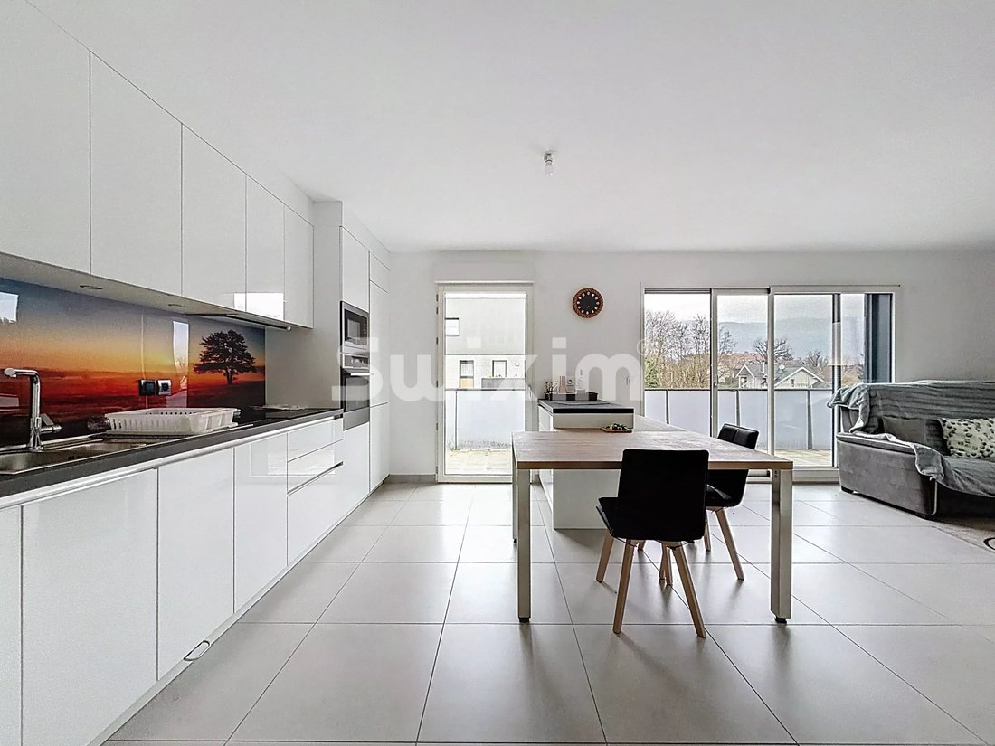 Apartment in Divonne-les-Bains, Auvergne-Rhône-Alpes, France 4 - 17335533