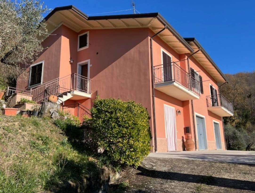 Villa in Fivizzano, Tuscany, Italy 1 - 17361608