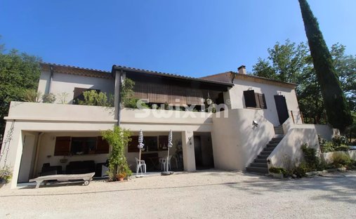 House in Valaurie, Auvergne-Rhône-Alpes, France 1
