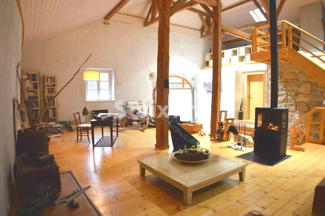 House in Saint-Claude, Bourgogne – Franche-Comté, France 5 - 17049183