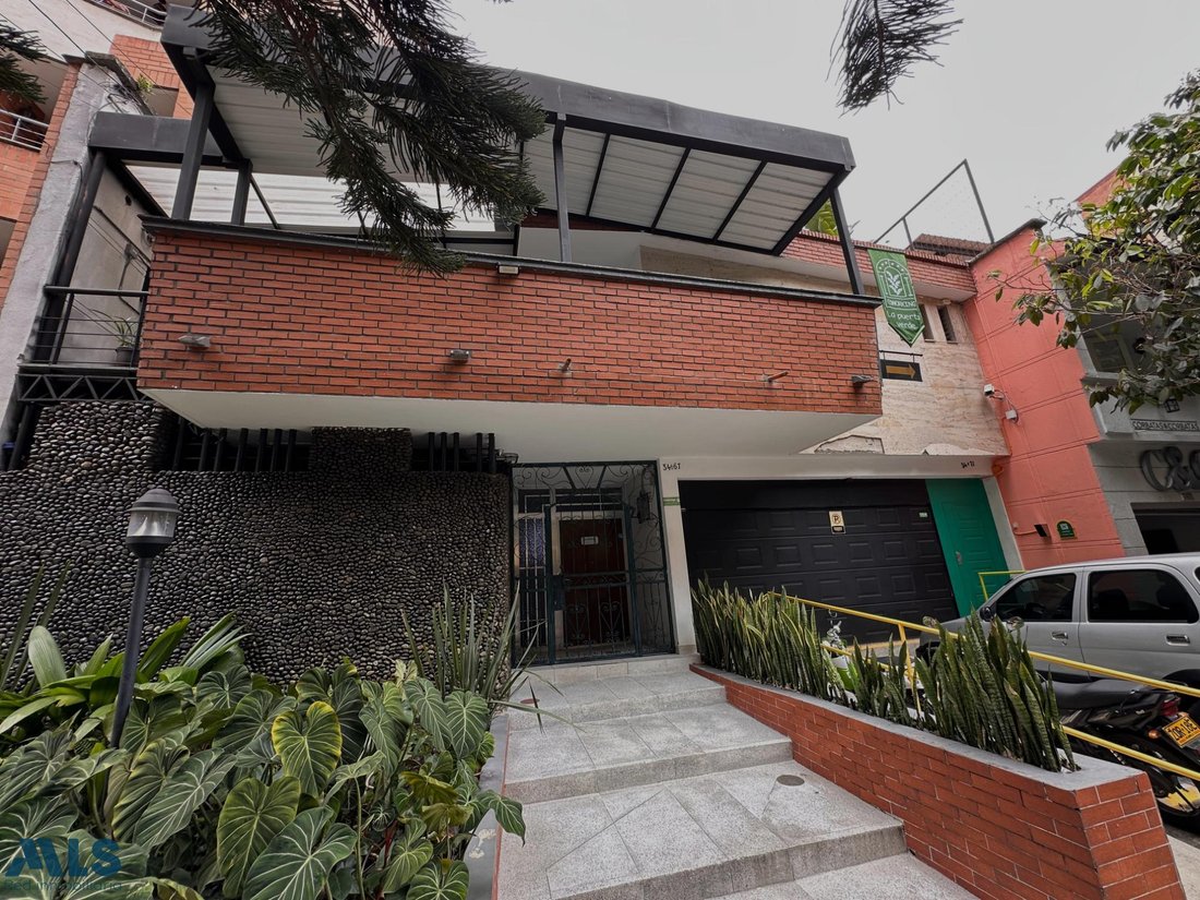 House in Medellín, Antioquia, Colombia 1 - 17357718