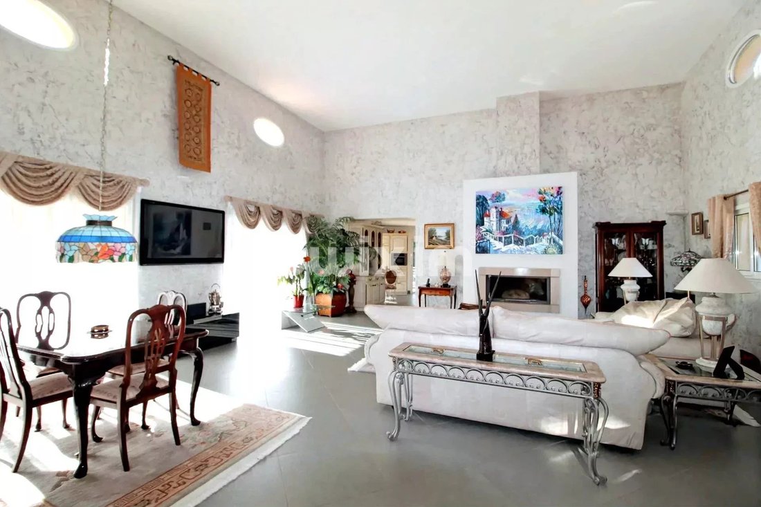 House in Montfort-sur-Argens, Provence-Alpes-Côte d'Azur, France 5 - 17331053