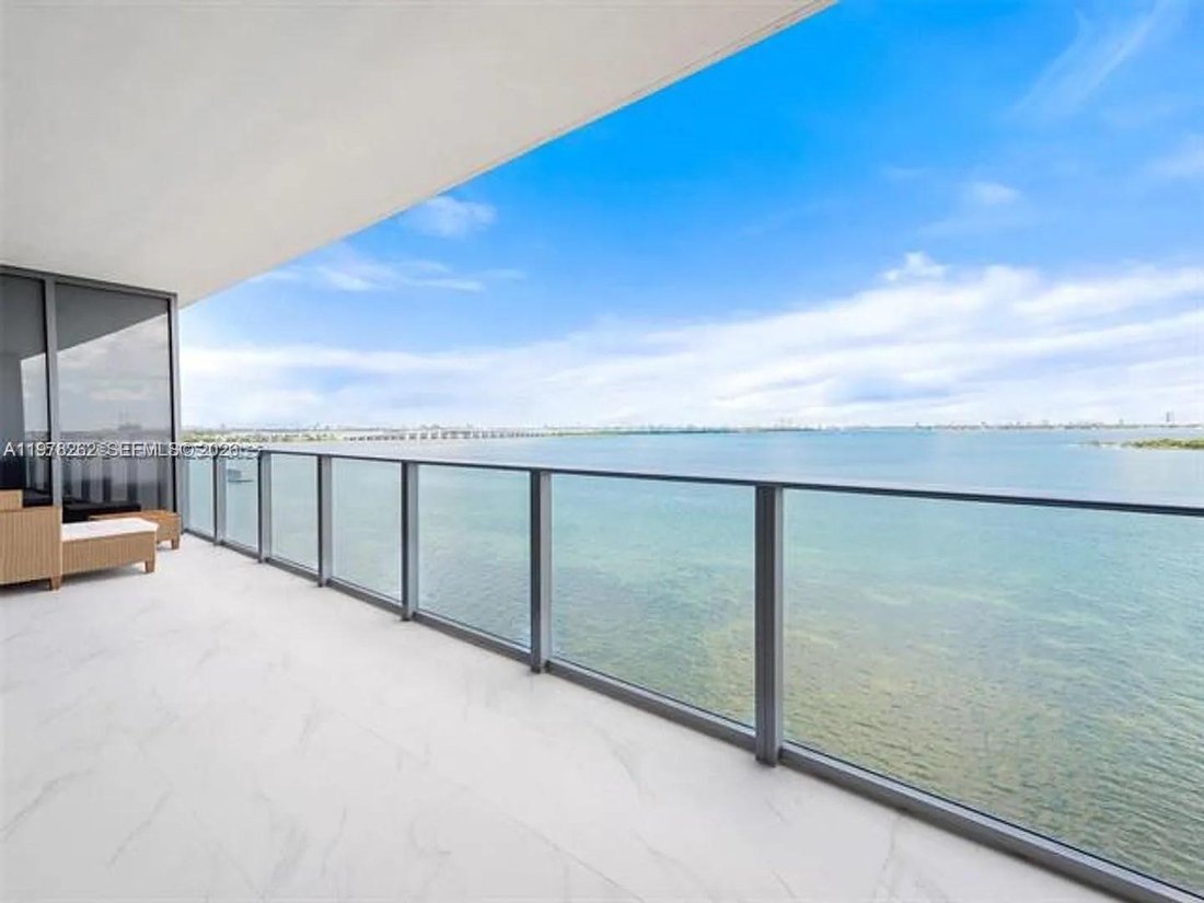 Condo in Miami, Florida, United States 2 - 17366646