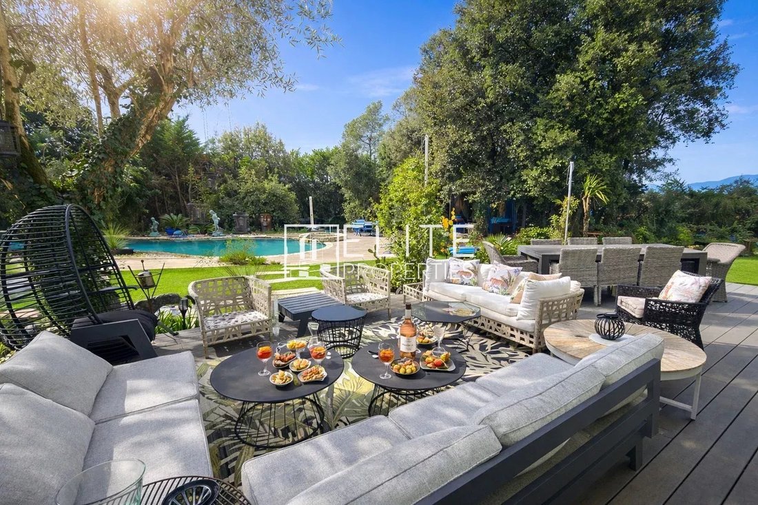 House in Nord, Roquefort-les-Pins, France 3 - 17369941