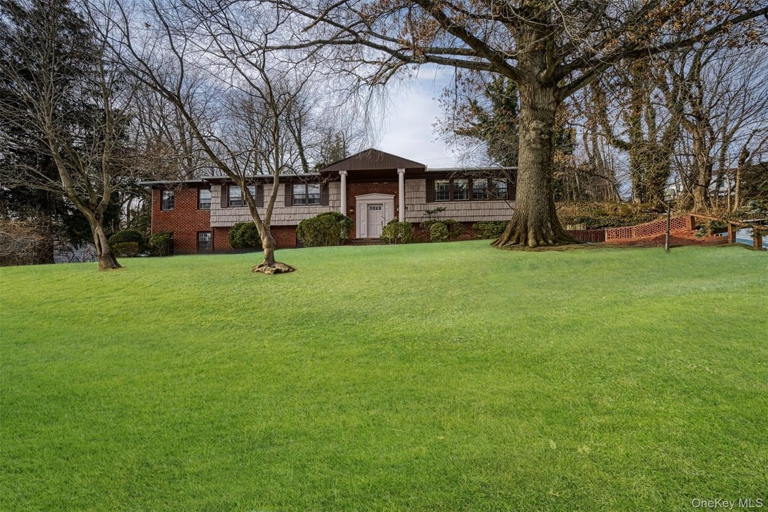 House in Great Neck, New York, United States 1 - 17362245