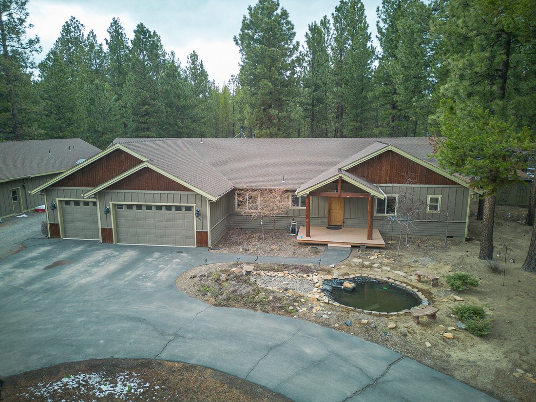House in La Pine, Oregon, United States 3 - 17358794