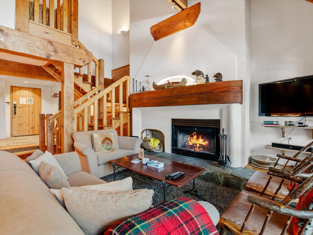 House in Whistler, British Columbia, Canada 5 - 17362258