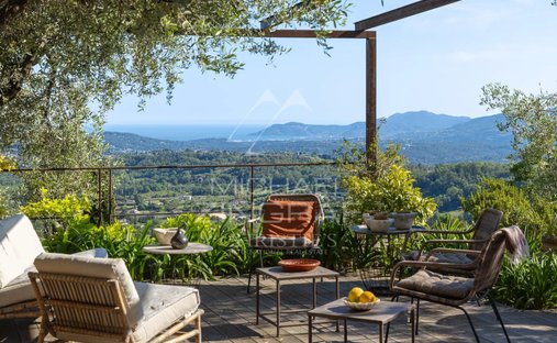 House in Châteauneuf-Grasse, Provence-Alpes-Côte d'Azur, France 1