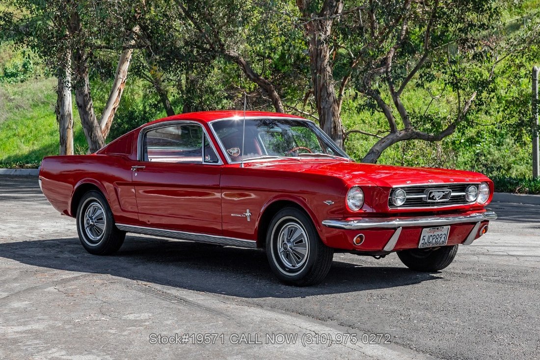 Ford Mustang in Los Angeles, CA 3 - 17358143