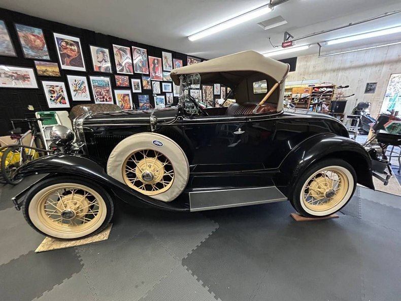 Coupe in Glendale, United States 4 - 17368177