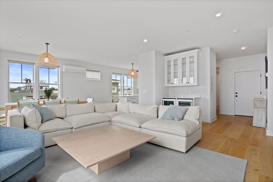 East Lyme, Connecticut, United States 4 - 17371685