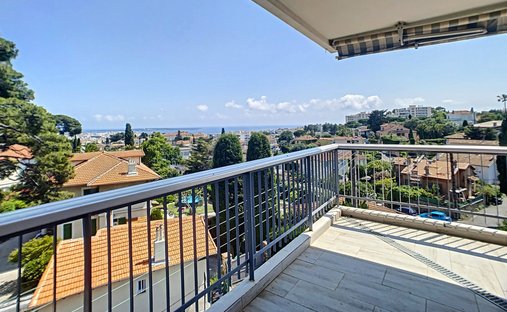 Apartment in Maurice Jeanpierre, Le Cannet, France 1