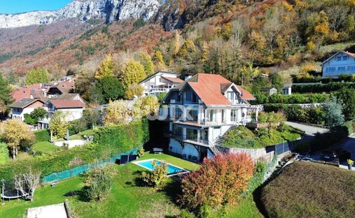 Villa in Veyrier-du-Lac, Auvergne-Rhône-Alpes, France 1