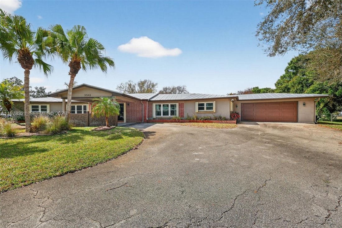 House in Fort Pierce, Florida, United States 3 - 17367338
