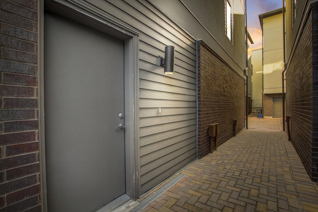 Condo in Austin, Texas, United States 4 - 17365565
