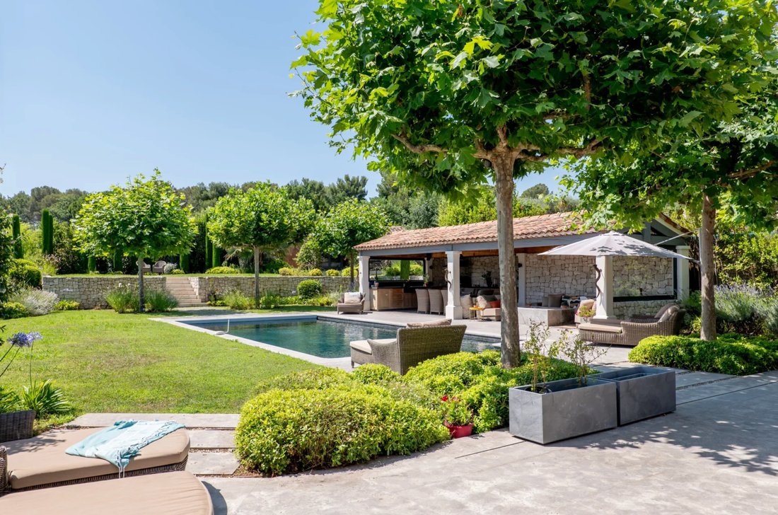 House in Mougins, Provence-Alpes-Côte d'Azur, France 2 - 17361712